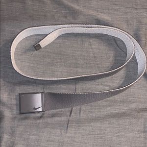 Nike belt